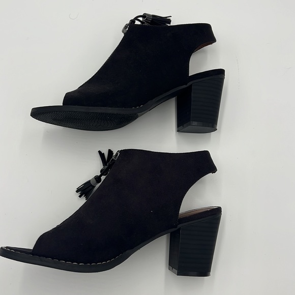 Madeline Black Suede Heels Zipper Tassel Sandals Ankle Booty Size 6 - Picture 6 of 13